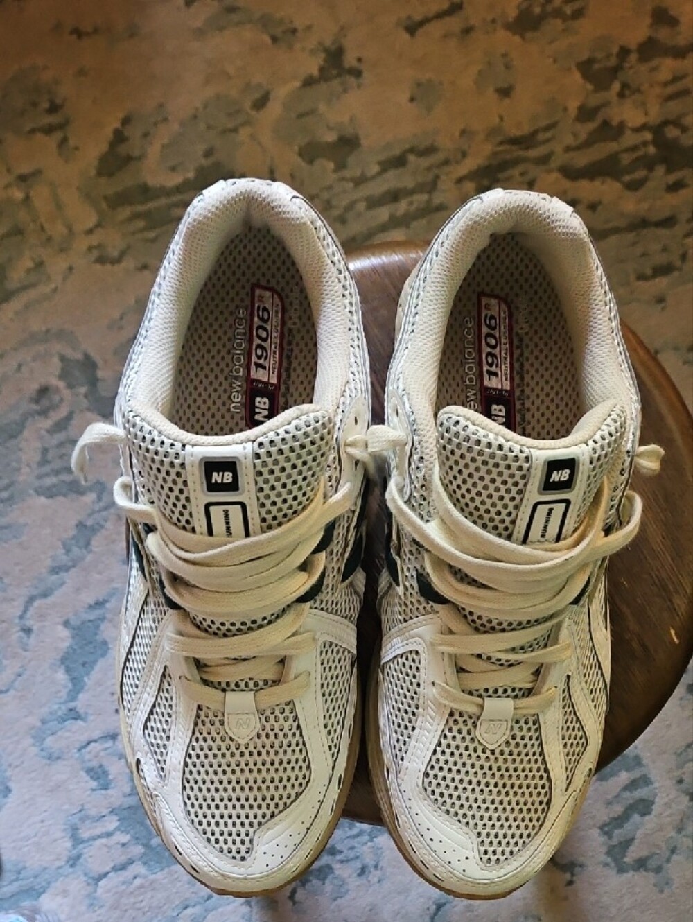 1906R New Balance Off White and Green Mesh Running Shoes - Picture 3 of 7